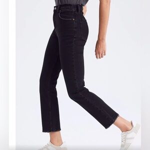 Abercrombie & Fitch Ultra High-Rise Ankle Straight Jeans in Black 27/4S